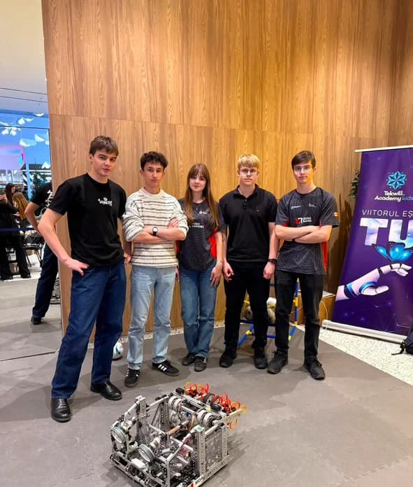 Hands-On STEM at Port Mall